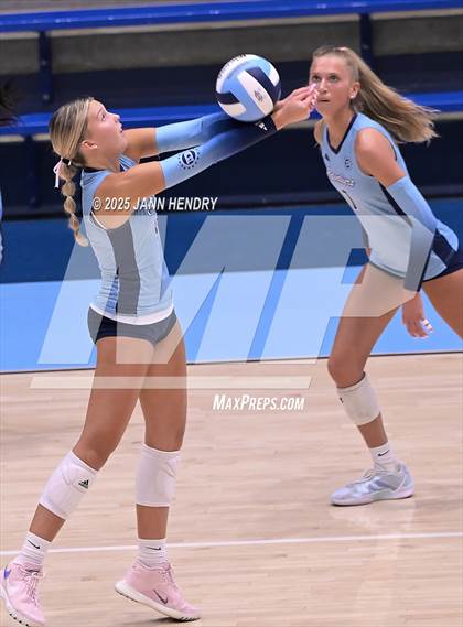 Thumbnail 3 in North Myrtle Beach vs Dorman (Dorman Tournament of Champions) photogallery.