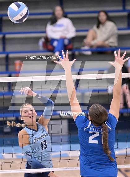 Thumbnail 2 in North Myrtle Beach vs Dorman (Dorman Tournament of Champions) photogallery.