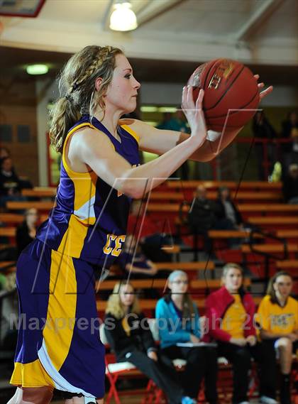 Thumbnail 1 in Valley Center vs. Manhattan (Mid America Classic) photogallery.