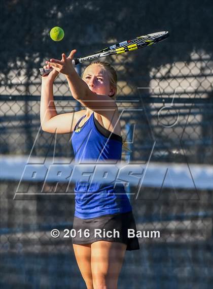 Thumbnail 1 in JV: Rocklin vs. Bella Vista photogallery.