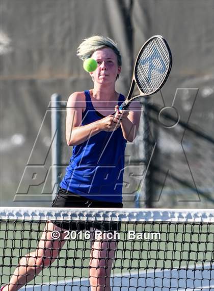 Thumbnail 2 in JV: Rocklin vs. Bella Vista photogallery.