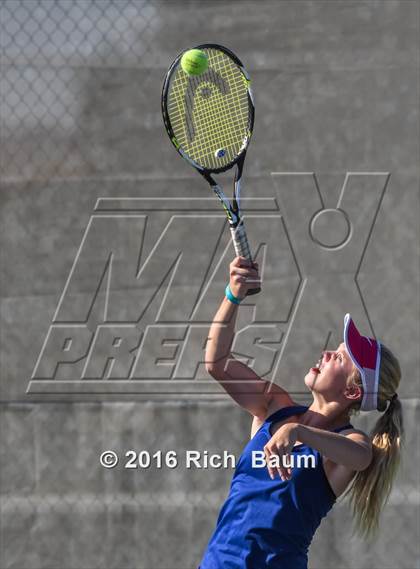 Thumbnail 1 in JV: Rocklin vs. Bella Vista photogallery.