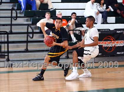 Thumbnail 2 in Sam Houston vs Pinkston (Texas Jamboree) photogallery.