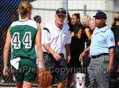 Thumbnail 2 in Ocean View vs. Pomona Catholic (CIF SS Playoffs) photogallery.
