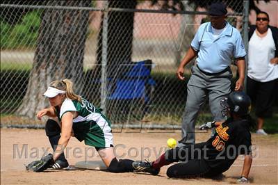 Thumbnail 3 in Ocean View vs. Pomona Catholic (CIF SS Playoffs) photogallery.
