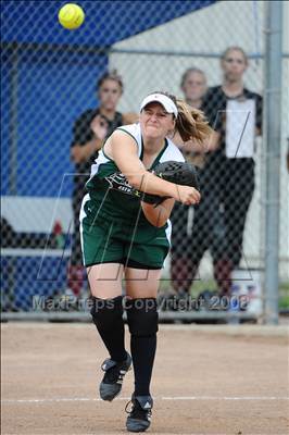 Thumbnail 2 in Ocean View vs. Pomona Catholic (CIF SS Playoffs) photogallery.
