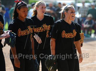 Thumbnail 2 in Ocean View vs. Pomona Catholic (CIF SS Playoffs) photogallery.