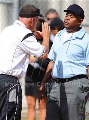 Thumbnail 1 in Ocean View vs. Pomona Catholic (CIF SS Playoffs) photogallery.