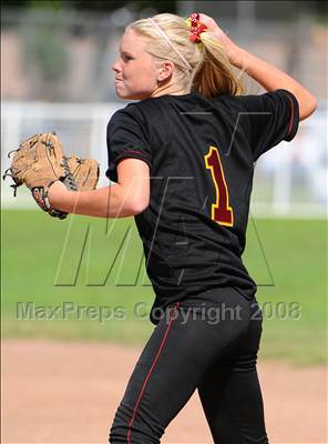 Thumbnail 3 in Ocean View vs. Pomona Catholic (CIF SS Playoffs) photogallery.