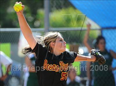 Thumbnail 1 in Ocean View vs. Pomona Catholic (CIF SS Playoffs) photogallery.