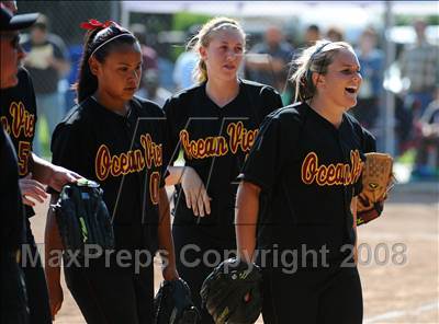 Thumbnail 1 in Ocean View vs. Pomona Catholic (CIF SS Playoffs) photogallery.
