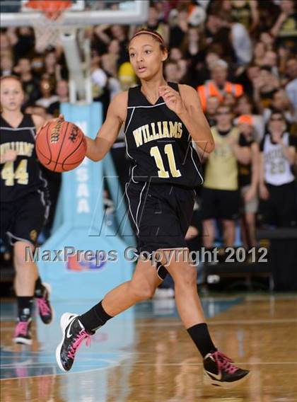 Thumbnail 3 in Harding University vs. Williams (NCHSAA 3A Final) photogallery.