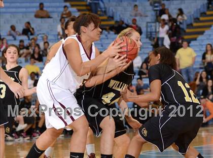 Thumbnail 3 in Harding University vs. Williams (NCHSAA 3A Final) photogallery.