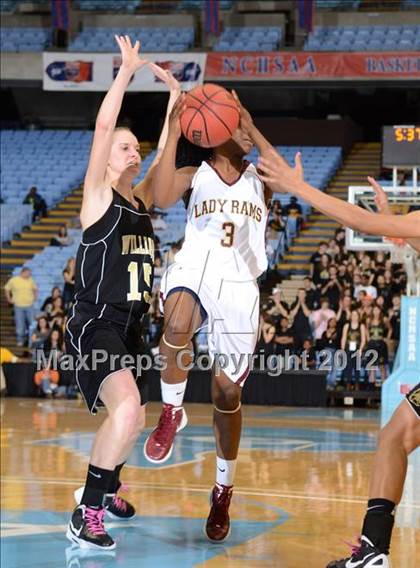 Thumbnail 3 in Harding University vs. Williams (NCHSAA 3A Final) photogallery.