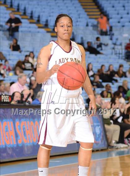 Thumbnail 3 in Harding University vs. Williams (NCHSAA 3A Final) photogallery.