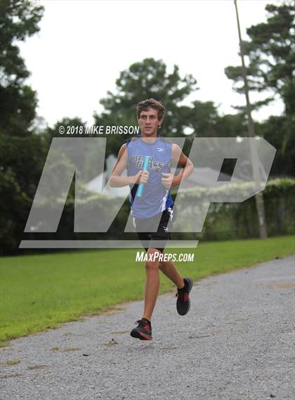 Thumbnail 1 in Manteo Cross Country Meet photogallery.