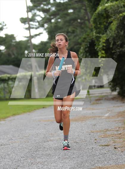 Thumbnail 1 in Manteo Cross Country Meet photogallery.
