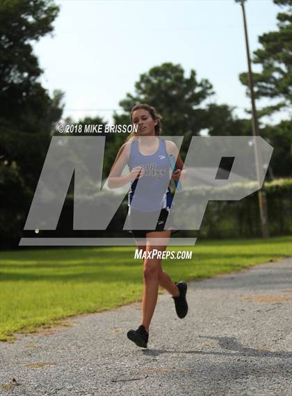 Thumbnail 3 in Manteo Cross Country Meet photogallery.