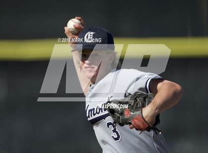 Thumbnail 1 in Carlmont @ Hillsdale photogallery.