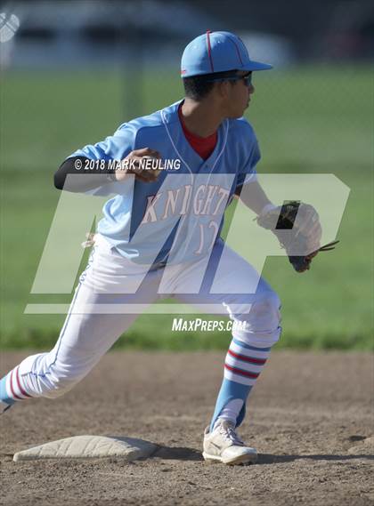 Thumbnail 1 in Carlmont @ Hillsdale photogallery.