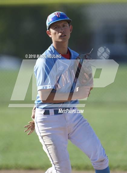 Thumbnail 1 in Carlmont @ Hillsdale photogallery.