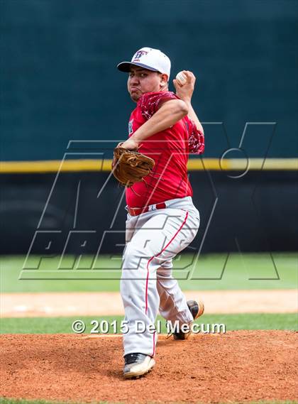 Thumbnail 3 in Tampa Bay Tech vs. Alonso photogallery.