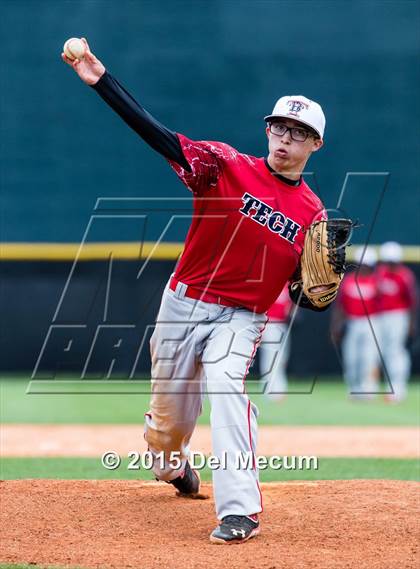 Thumbnail 3 in Tampa Bay Tech vs. Alonso photogallery.