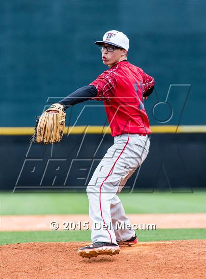 Thumbnail 3 in Tampa Bay Tech vs. Alonso photogallery.