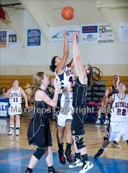Thumbnail 2 in San Marcos vs. Santa Ynez (Gold Coast Tournament) photogallery.