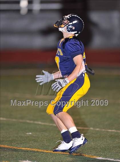 Thumbnail 3 in Highland Park vs. Waxahachie (Texas 4A Region II D1 Playoffs) photogallery.