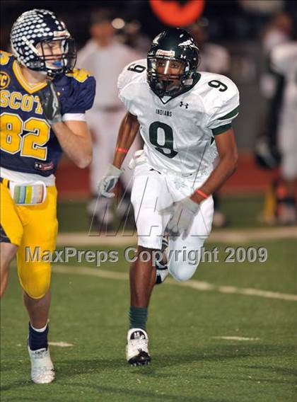 Thumbnail 3 in Highland Park vs. Waxahachie (Texas 4A Region II D1 Playoffs) photogallery.