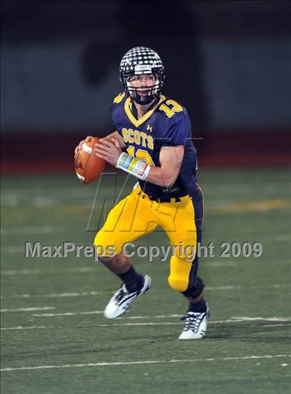 Thumbnail 3 in Highland Park vs. Waxahachie (Texas 4A Region II D1 Playoffs) photogallery.