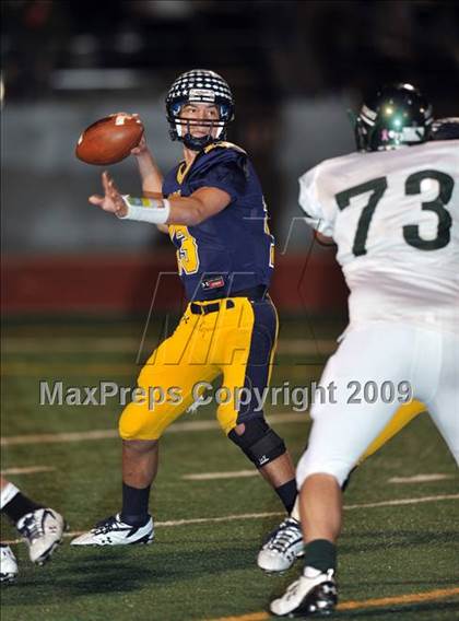 Thumbnail 2 in Highland Park vs. Waxahachie (Texas 4A Region II D1 Playoffs) photogallery.