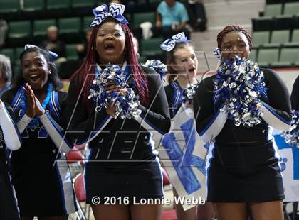 Thumbnail 2 in Middletown vs. Baldwin (NYSPHSAA Class AA Semifinal) photogallery.