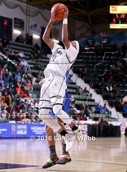 Thumbnail 3 in Middletown vs. Baldwin (NYSPHSAA Class AA Semifinal) photogallery.