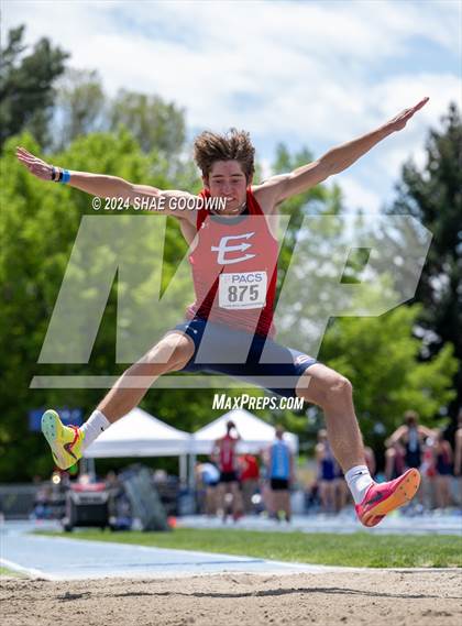 Thumbnail 2 in BYU Invitational (Long Jump) photogallery.