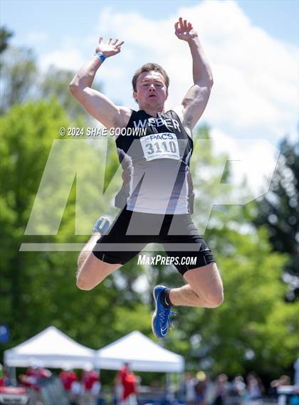 Thumbnail 1 in BYU Invitational (Long Jump) photogallery.