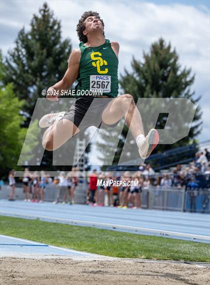 Thumbnail 3 in BYU Invitational (Long Jump) photogallery.