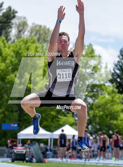 Thumbnail 3 in BYU Invitational (Long Jump) photogallery.