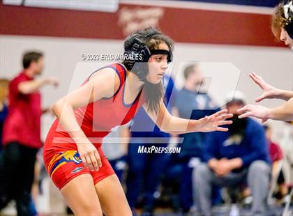Thumbnail 2 in CIF SDS Division I Championship photogallery.