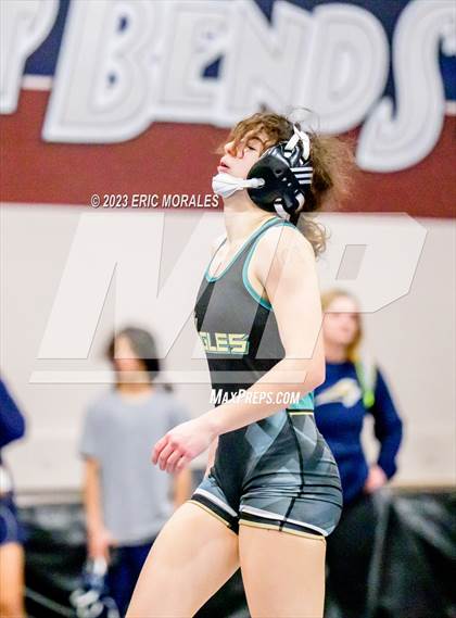 Thumbnail 2 in CIF SDS Division I Championship photogallery.
