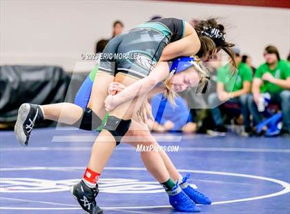 Thumbnail 3 in CIF SDS Division I Championship photogallery.