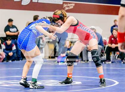 Thumbnail 1 in CIF SDS Division I Championship photogallery.