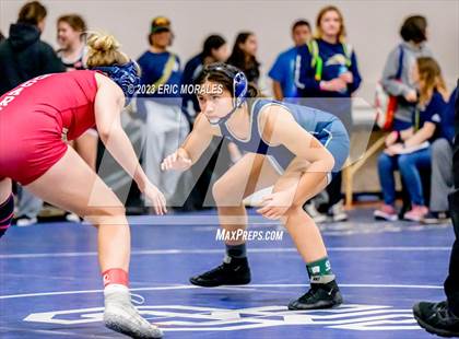 Thumbnail 3 in CIF SDS Division I Championship photogallery.