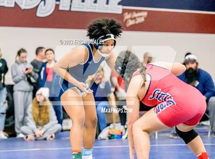 Thumbnail 1 in CIF SDS Division I Championship photogallery.