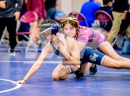 Thumbnail 1 in CIF SDS Division I Championship photogallery.