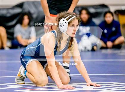 Thumbnail 2 in CIF SDS Division I Championship photogallery.