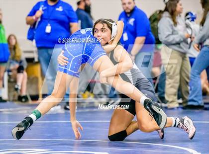 Thumbnail 3 in CIF SDS Division I Championship photogallery.