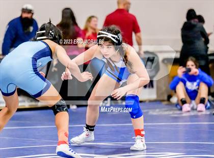 Thumbnail 2 in CIF SDS Division I Championship photogallery.