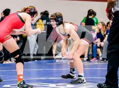 Thumbnail 3 in CIF SDS Division I Championship photogallery.